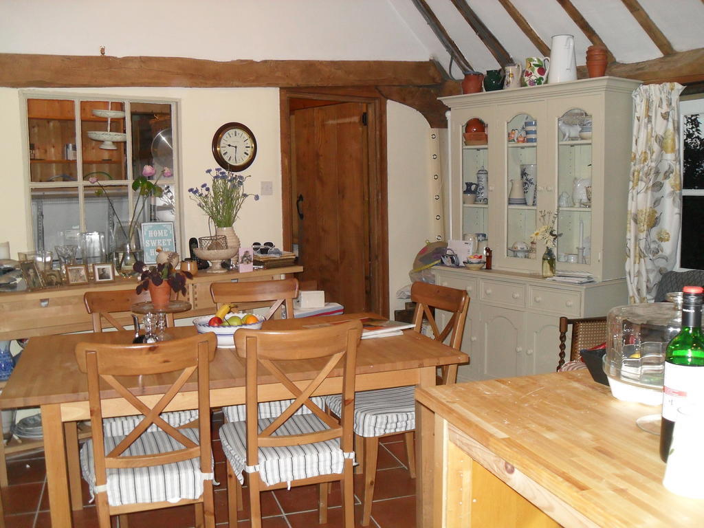 Church Hall Farm Bed And Breakfast Broxted Buitenkant foto